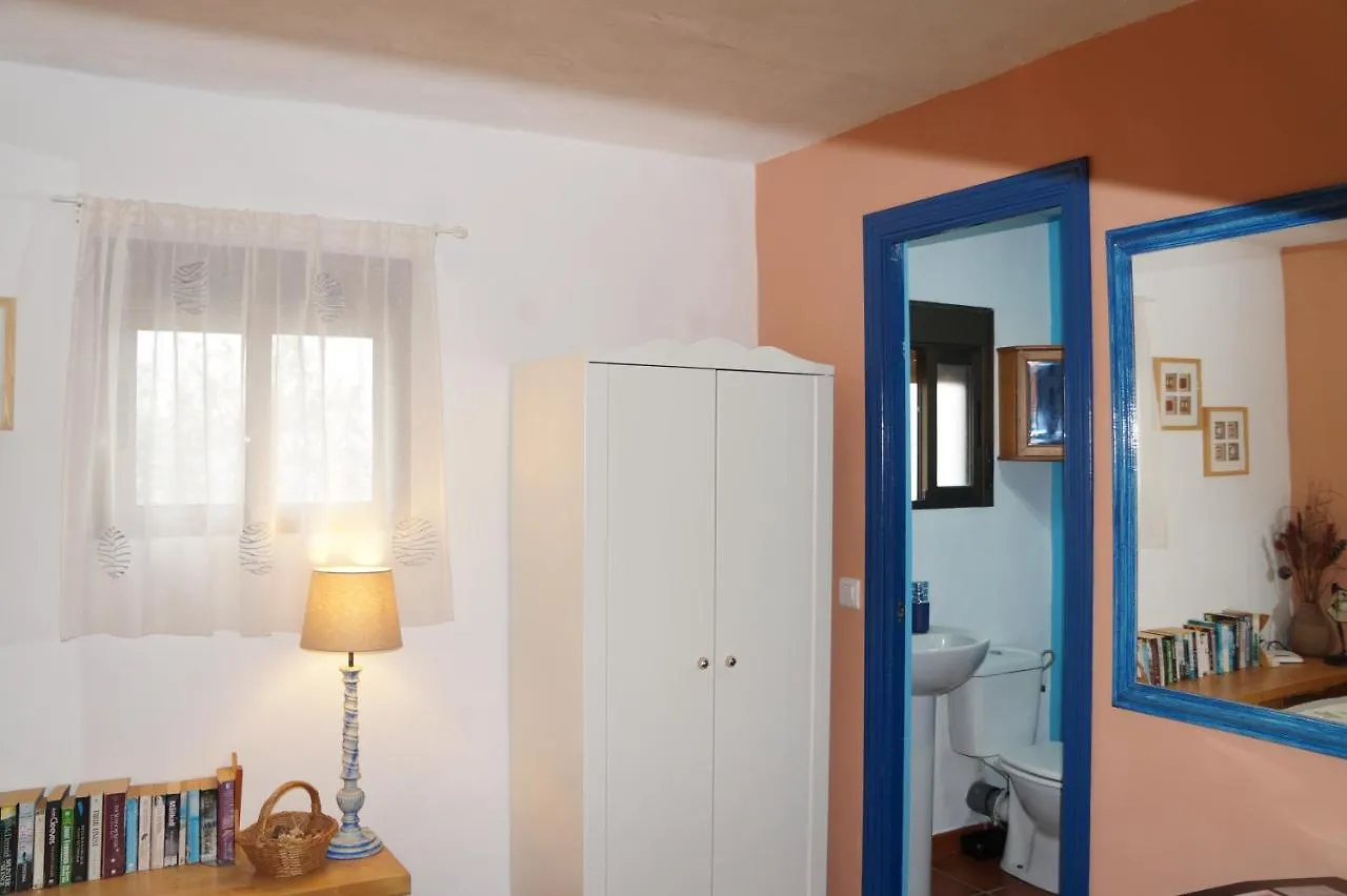 Vine Ridge Studio And Apartment Comares