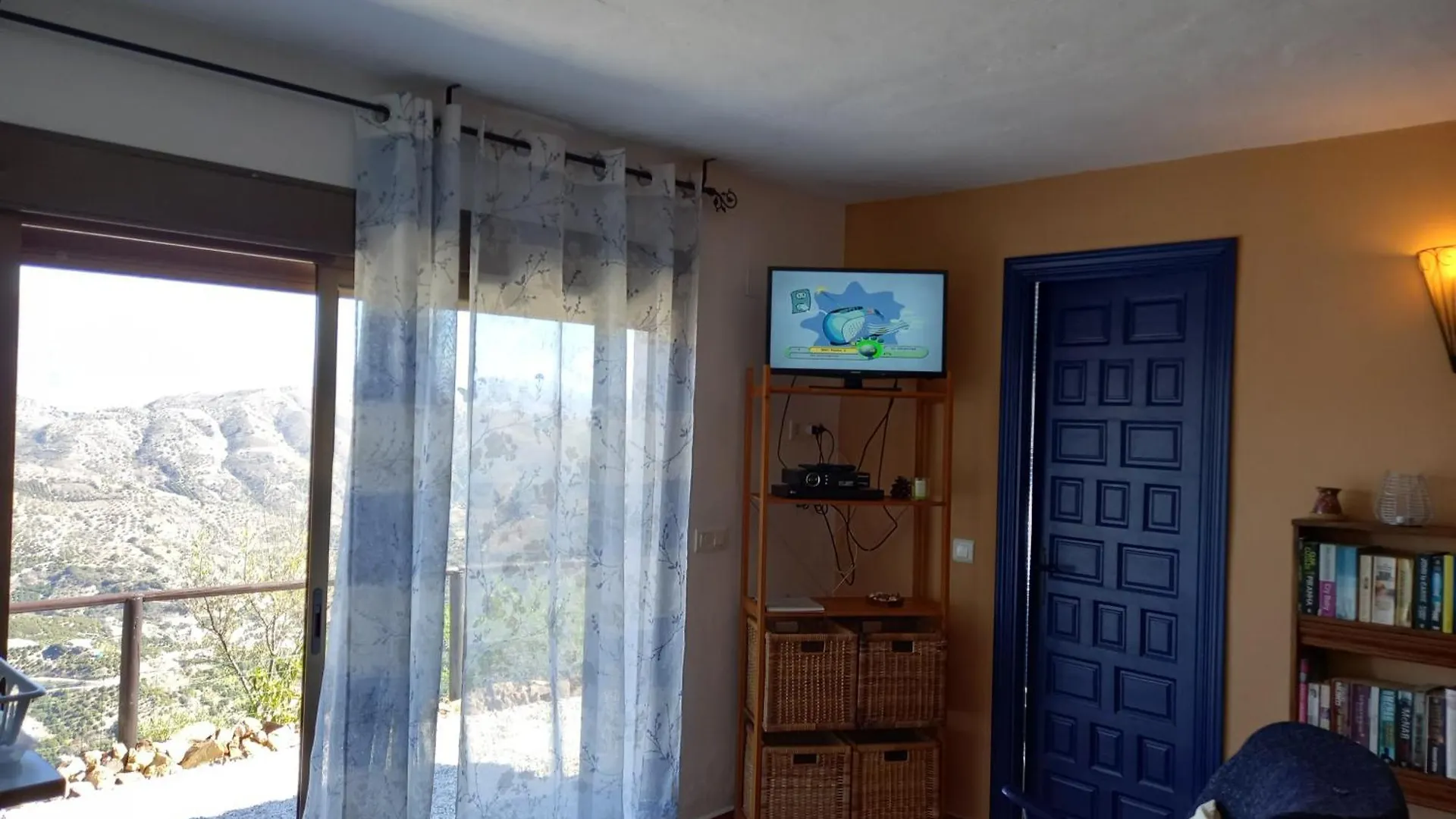 Vine Ridge Studio And Apartment Comares España