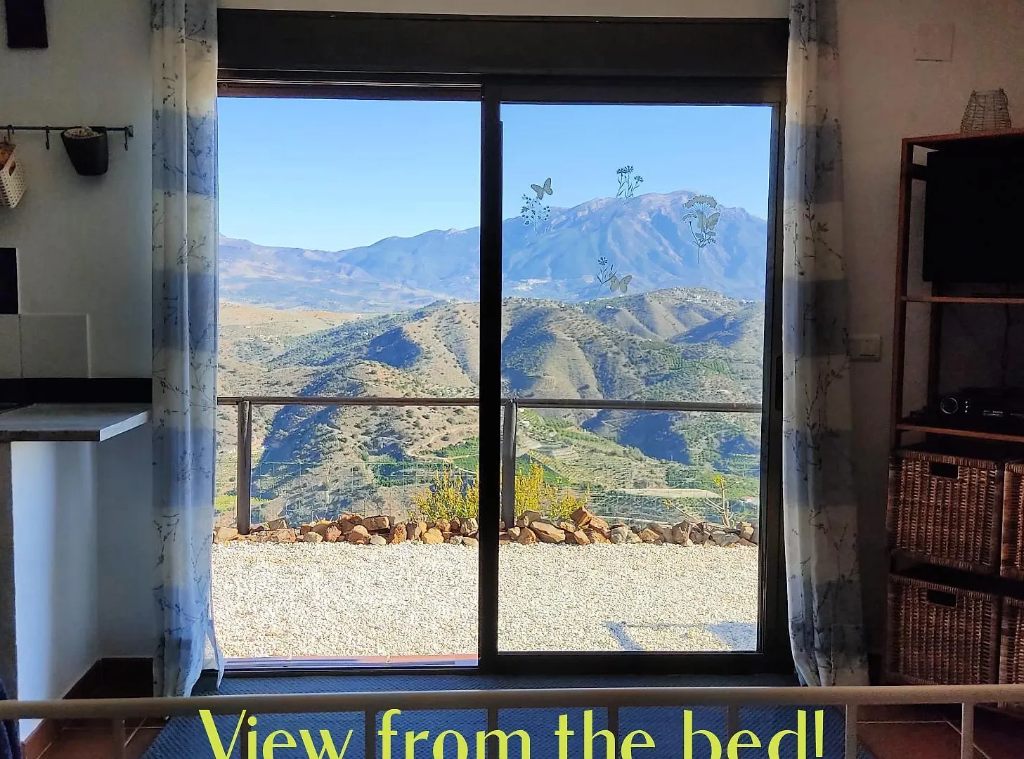 Vine Ridge Studio And Apartment Comares