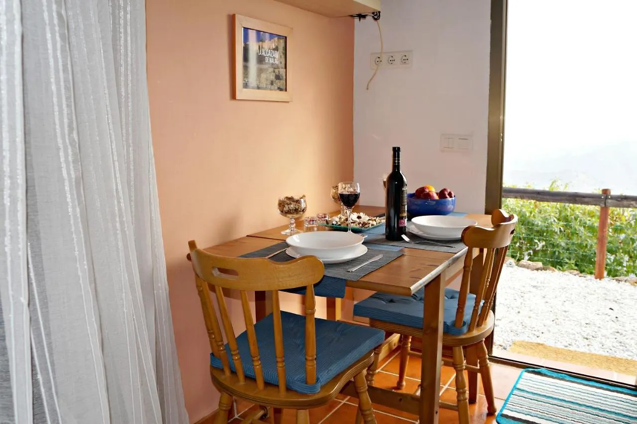 Vine Ridge Studio And Apartment Comares España